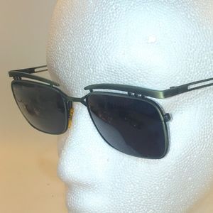 NEW L.A. Eyeworks METAL SUNGLASSES Unisex ( NWOT ) l.a.Eyeworks (@laeyeworks) · West Hollywood, CA main image 4
